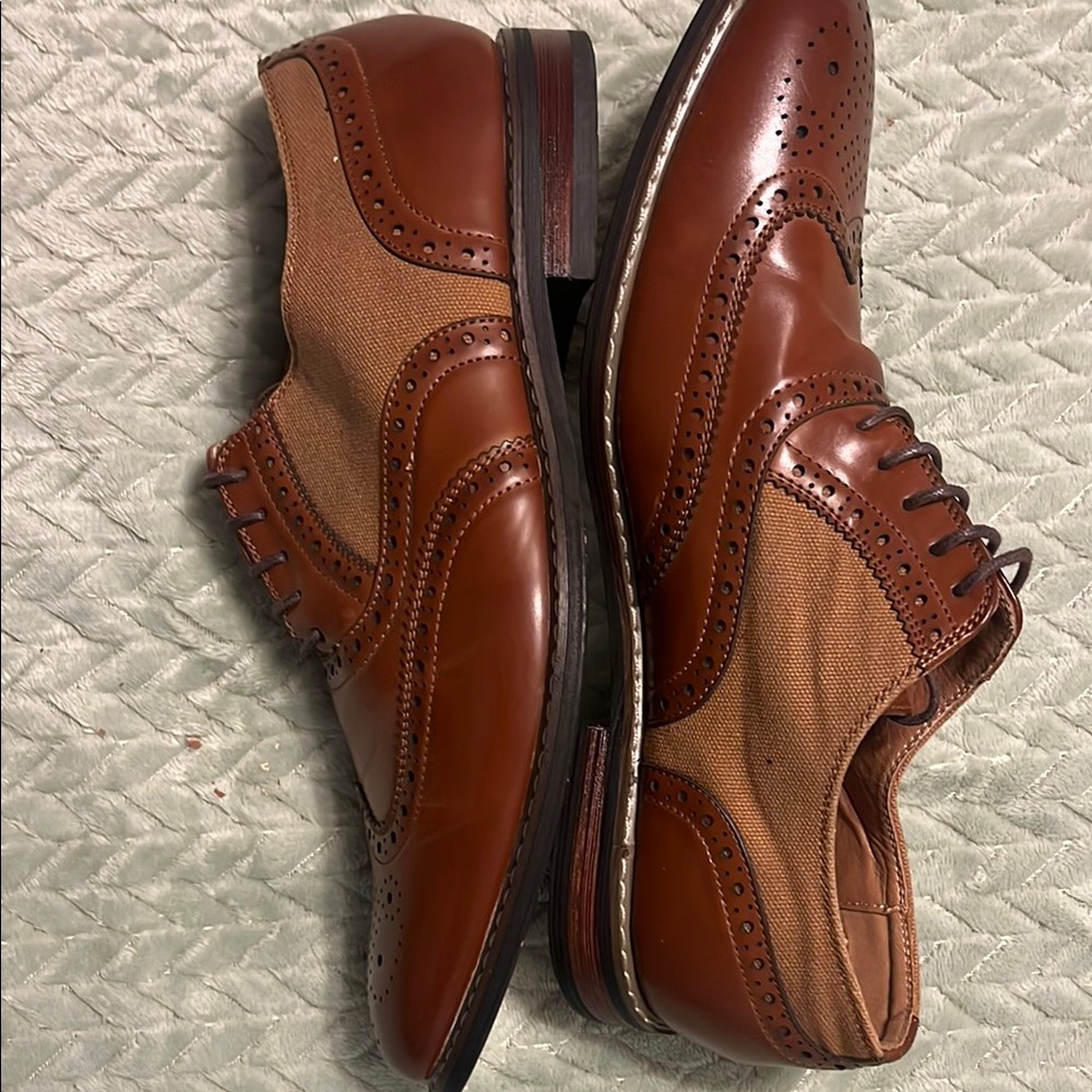 Brown Leather Wingtip Oxford Shoes